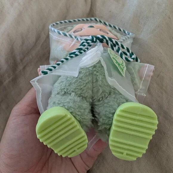 Mini Keroppi Raincoat & Rain Boots - Labubu Doll Clothes | Tiny Fashion - Picture 3 of 14